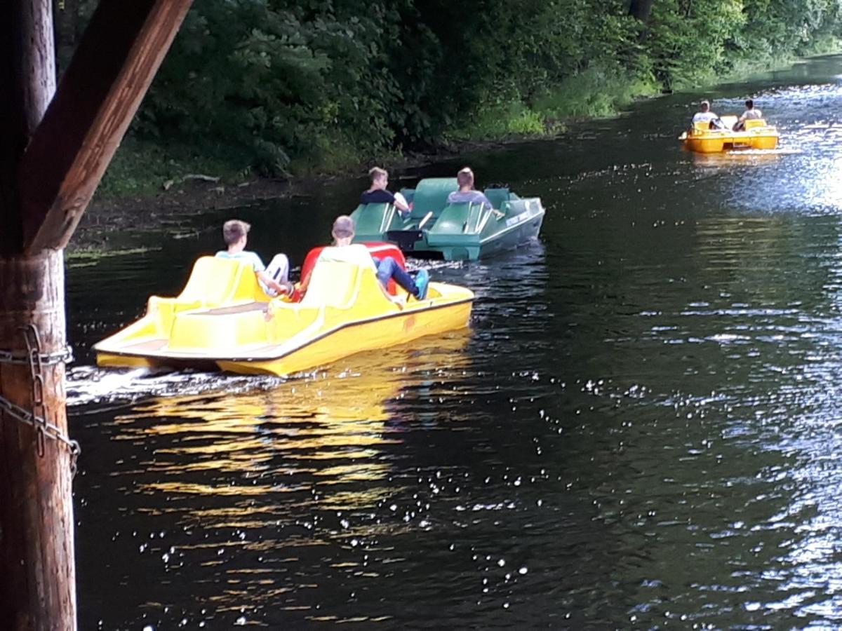 Familienurlaub In Ostfriesland Fuer Max 7 Pers In 2 Wohnungen, Auch Einzeln Wohnungen Utarp المظهر الخارجي الصورة